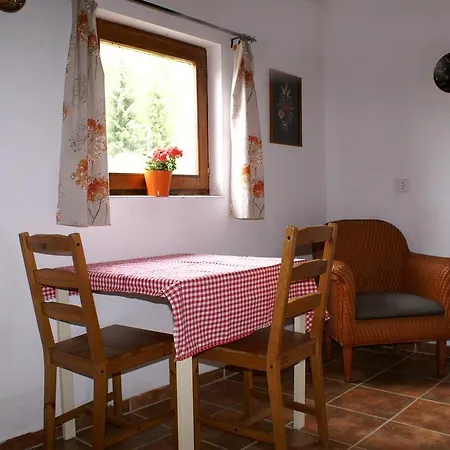 Bed & Breakfast Kalandor 3*